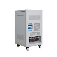 Régulateur de tension triphasé entièrement automatique 15 KVA avec technologie SVC à commande par servomoteur à enroulement en cuivre, écran LCD, 50 Hz