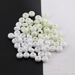 Cuentas redondas planas de vidrio de 10 mm, color blanco jade, para la fabricación de joyas, accesorios de bricolaje - Product Image 1