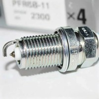 شمعة إشعال بلاتينية عالية الأداء للسيارات PFR5B-11 2300 OE 22401-27N65 لسيارات سوبارو فورستر وليجاسي ونيسان ألتيما