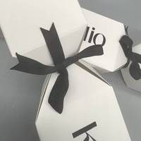 Boîte à bonbons en papier avec estampage à chaud en or personnalisée en usine pour les petites entreprises, les confiseries, les boutiques de bonbons, la vente en gros