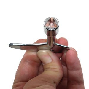 Llave triangular interna simple de 9 mm, 2 mm y 13 mm para medidores de agua, válvulas y gabinetes eléctricos - Product Image 2