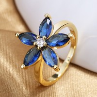 Bague florale unique en zircon bleu pour femme, bijoux de mariage de créateur, élégante et luxueuse, avec fleur en oxyde de zirconium, bagues tendance