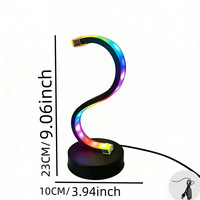 Lampe d'ambiance LED RGB moderne en aluminium en forme de S avec gradation progressive, certifiée CE, pour chambre, bureau de jeu, fête, lumière d'ambiance nocturne