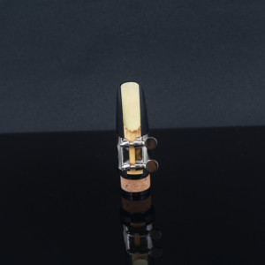 <span class=keywords><strong>Clarinete</strong></span> barato de latón niquelado <span class=keywords><strong>clarinete</strong></span> de tono C adecuado para principiantes aceptar <span class=keywords><strong>clarinete</strong></span> personalizado - Product Image 4