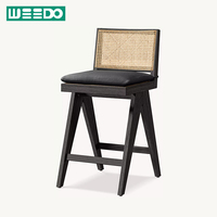 Combinaisons table et chaises en chêne massif pour restaurants, usage intensif, vendues directement d'usine à prix compétitifs.