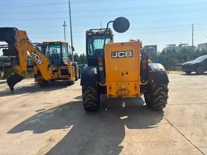 Chargeur télescopique d'occasion JCB 540-140, 4 tonnes, d'origine britannique, hauteur de levage 13,8 m, pour travaux de construction et agricoles - Product Image 4