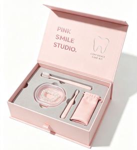กล่องแข็งรักษ์โลก Pink Smile Studio พร้อมแปรงสีฟันและกล่องใส พิมพ์สี่สีและลายนูน/ลายนกดงอ - Product Image 1