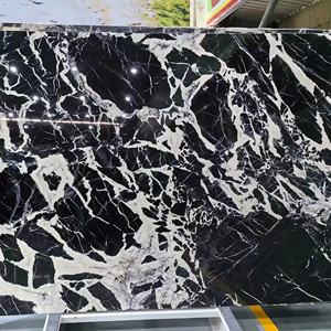 Plans de travail de cuisine en marbre naturel Calacatta personnalisables et économiques avec mobilier - Product Image 3