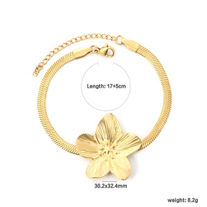 กำไลข้อมือรูปดอกไม้ ทอง เงิน สแตนเลสสตีล สำหรับผู้หญิง สวมใส่ได้ทุกวัน - Product Image 3