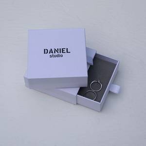 Cổ Kích Thước Màu Cứng Nhắc Trượt Trong Hộp Quà Tặng Ngăn Kéo Biểu Tượng Tùy Chỉnh Màu Đen Bọt Ribbon Cho Đồ Trang Sức Vòng Đeo Tay Vòng Cổ Hộp Giấy - Product Image 5