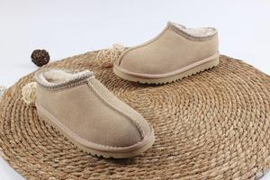 2025 Chất Lượng Cao Phụ Nữ Mới Cổ Điển Mùa Đông Dày Giày Đáy Lớn Bông Độn Ấm Thời Trang Tuyết Khởi Động Với Logo - Product Image 3