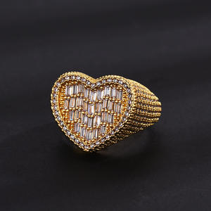 Nouvelle marque - Bague en acier inoxydable anti-allergie avec pierre précieuse en forme de cœur pour femmes - Luxe - Product Image 4