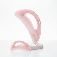 Outil de massage Gua Sha en résine en forme de croissant pour le corps, dispositif de thérapie anti-cellulite et de relaxation musculaire, vente en gros