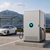 Station de recharge rapide DC extérieure 120 kW avec stockage de batterie, chargeur EV intelligent OCPP, CCS CHAdeMO