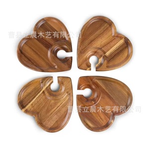 Plateau de service en bois en forme de cœur avec porte-verres à vin pour les fêtes et les réunions à domicile, plateau à fruits en bois massif - Product Image 1