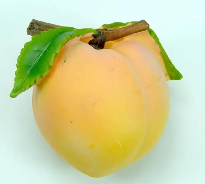 Resin 3D refrigerator magnet Yellow peach honey fruit collection souvenir