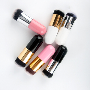 Pinceaux <span class=keywords><strong>de</strong></span> maquillage professionnels à <span class=keywords><strong>fond</strong></span> <span class=keywords><strong>de</strong></span> <span class=keywords><strong>teint</strong></span> unique Portable 6 couleurs BB crème ventilateur brosse outils cosmétiques - Product Image 5