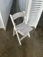 Chaise d'événement légère de haute qualité pour jardin, pliable, rembourrée, blanche, en carton plastique, mobilier d'extérieur classique et moderne