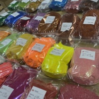 Poudre de paillettes fines arc-en-ciel néon haute brillance en sac OPP de 1 kg