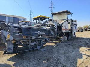 2014 Zuverlässige Gebrauchtmaschine Wirtgen W1900 2000mm Fräsbreite 340kW Motor Straßenreparatur-Fräsmaschine für Autobahnen - Product Image 2