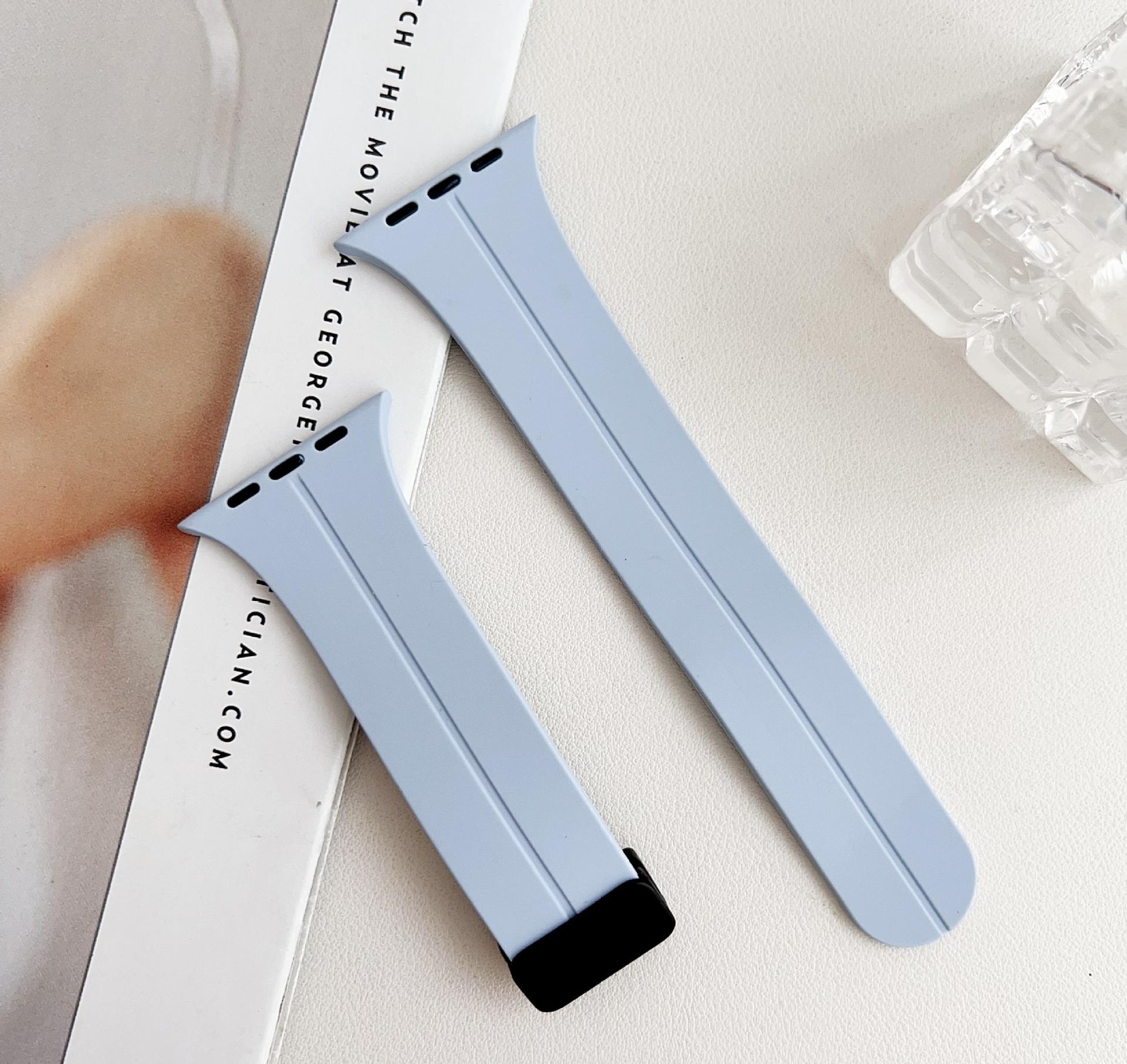 สีฟ้าอ่อน