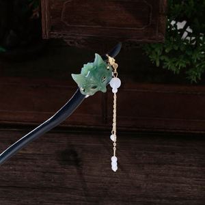 Horquillas de estilo chino con borlas, horquillas de madera con jade verde y diseño de zorro, accesorios para el cabello para atuendos Hanfu, horquilla tipo palillo - Product Image 1