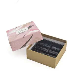 Boîte de papier cadeau chocolat de luxe biscuits flexographie personnalisés fromage gelée de sucre boîte d'emballage alimentaire avec insert en plastique