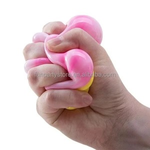 Nouveau produit : Ensemble de crème glacée réaliste Needoh - Jouets de crème glacée en forme de cône et de tube réalistes avec fonction de rebond lent - Product Image 4