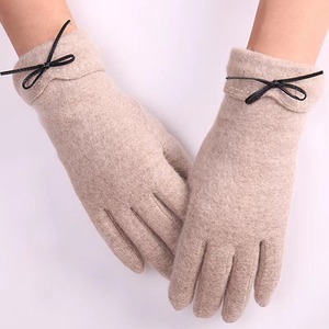 <b>Warm</b> <b>Gloves</b> With Bow Women Winter Touch Screen Fleece Lined Thickened Outdoor Functional <b>Gloves</b> Black - Product Image 4