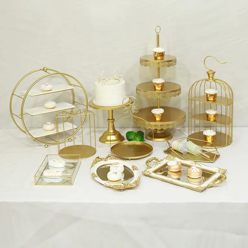 Luxe Gouden Verfrissing Rek Vergulde Opbergrek Cake Stand Goud Dessert Cakes Display Ijzeren Cake Tools Verschillende Vormen