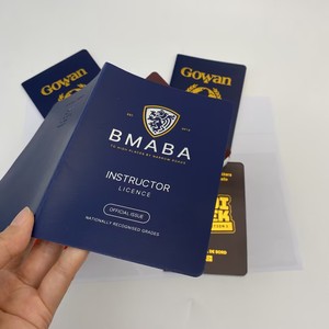 Livret <span class=keywords><strong>de</strong></span> passeport personnalisé avec logo en feuille d'or, impression couleur intégrale, format passeport, pour voyages et films - Product Image 6