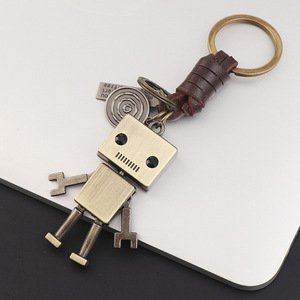 Llavero Retro de Robot Personalizado al por Mayor de Fábrica, Colgante de Metal 3D de Aleación de Zinc con Sombrero de Robot, Pequeño Regalo Creativo - Product Image 6