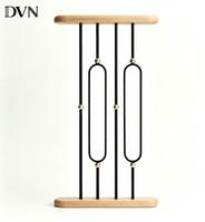 Balustre d'escalier de luxe DVN, intérieur, noir mat, ovale, en fer massif, avec embouts noirs et boule dorée, pour garde-corps en fer forgé