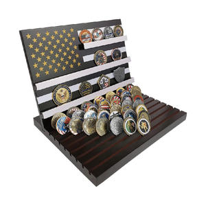 11 rangées militaire défi pièce présentoir support drapeau américain étui en bois, peut contenir - Product Image 1