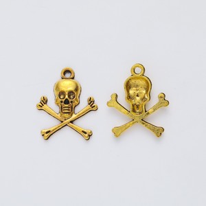 Pendentif Tête de Mort en Alliage de Zinc Argenté Antique pour Accessoires de Cosplay Pirate Halloween - Product Image 3