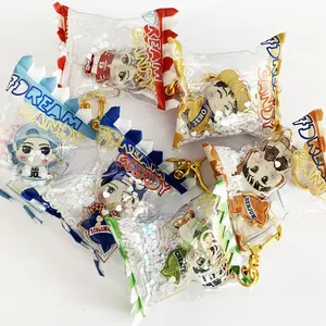 Großhandel benutzer definierte Candy Bag Shaker funkelt Charme Cartoon Acryl Charme Kunststoff Schlüssel anhänger aufblasbare Schlüssel anhänger Acryl Schlüssel bund