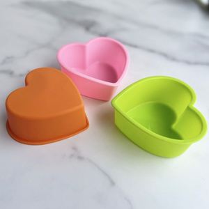 Moule à pâtisserie en silicone de qualité supérieure, de qualité alimentaire, en forme de cœur, 6 pouces, pour gâteau en forme de cœur et moule à gâteau - Product Image 2