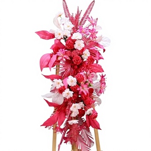 Ensemble de fleurs en soie floquée de haute qualité Betterlove pour la décoration suspendue de la salle de mariage et les fournitures de la Saint-Valentin - Product Image 1
