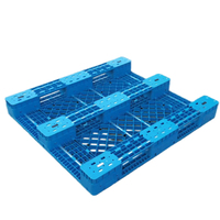 Entrepôt de palettes en plastique robustes Fournisseurs de palettes en plastique réutilisables