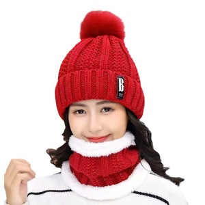 <span class=keywords><strong>Ensemble</strong></span> écharpe et <span class=keywords><strong>bonnet</strong></span> d'hiver pour <span class=keywords><strong>femme</strong></span>, <span class=keywords><strong>bonnet</strong></span> en tricot jacquard avec doublure en polaire, épaissi pour plus de chaleur et de protection contre le froid - Product Image 5