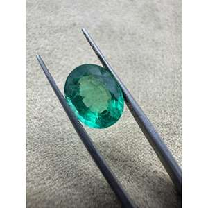 มรกตหินสีเขียวทรงไข่มรกตเจียระไนแบบธรรมชาติโปร่งใสสีเขียวมรกตผ่านการรับรองคุณภาพสูง - Product Image 4