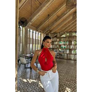 Combinaison décontractée grande taille en tricot avec détails roses rouges et liens, style doux, longueur genou, pour hiver, été, printemps, automne - Product Image 3