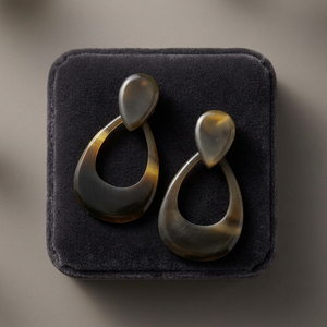 Boucles d'oreilles pendantes goutte d'eau mignonnes faites à la main au Vietnam pour enfants, en corne naturelle, cadeau écologique, vente chaude 2026 - Product Image 3