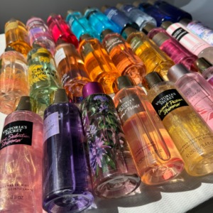 Ensemble de brumes corporelles liquides luxueuses Victoria Secret, toutes les senteurs, longue durée, 250 ml, brume <span class=keywords><strong>parfum</strong></span>ée, marque originale, <span class=keywords><strong>parfum</strong></span> pour femmes - Product Image 2
