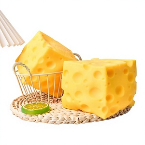 Jouets sensoriels en forme de cube de fromage, jouets de décompression carrés à pincer, jouets de décompression musicaux - Product Image 1