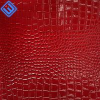 Vente en gros Chine Rouleaux de faux cuir de crocodile en PVC avec support tissé en cuir synthétique souple pour sacs et étuis à cosmétiques