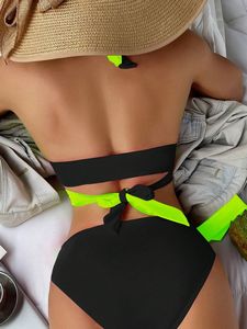 Ensemble de bikini sexy multicolore à bretelles croisées pour femmes, idéal pour l'été, la plage et les vacances, maillot de bain tendance - Product Image 3