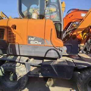 Real Supplier Direct Sale Doosan DX60W Used 2022 <b>Model</b> 6 Ton Wheel Excavator with <b>Engine</b> Gearbox PLC - Product Image 6