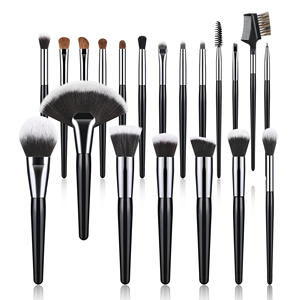 Juego de Brochas de Maquillaje Profesional de 42 Piezas, Set de Brochas Cosméticas de Lujo - Product Image 3