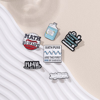 Chimie mathématiques Science métal broches épinglette blanc Simple lettres Badge cadeau pour enseignant étudiants Geek émail broche